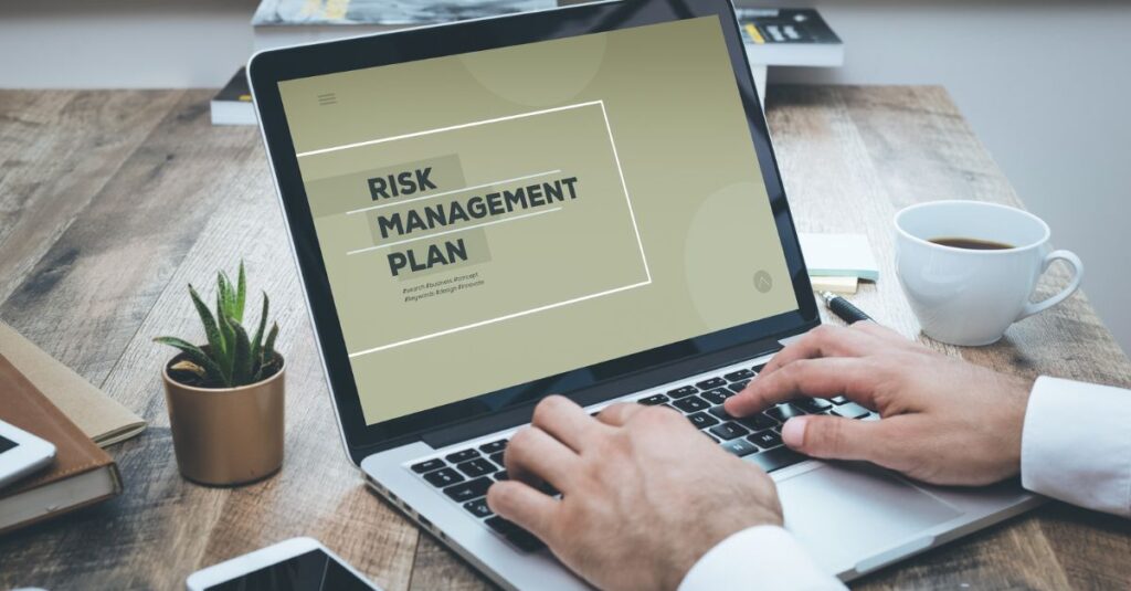 Navigating Risk in Banking: A Comprehensive Guide to Risk Management_blog graphic